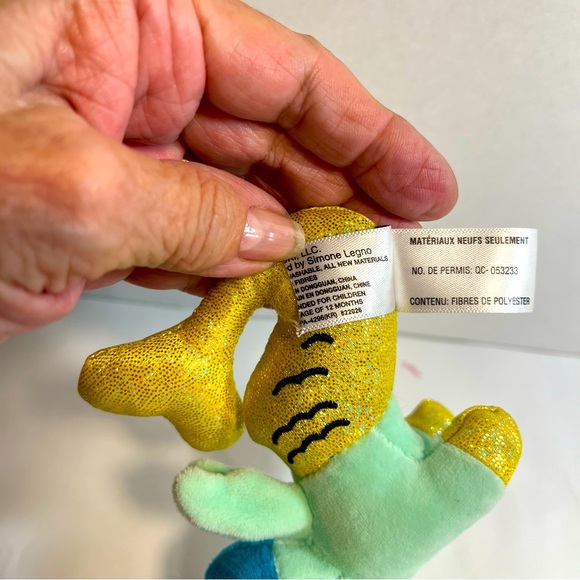 Tokidoki Aurora Sea Green unicorn 4.5 inches keychain - Picture 7 of 7